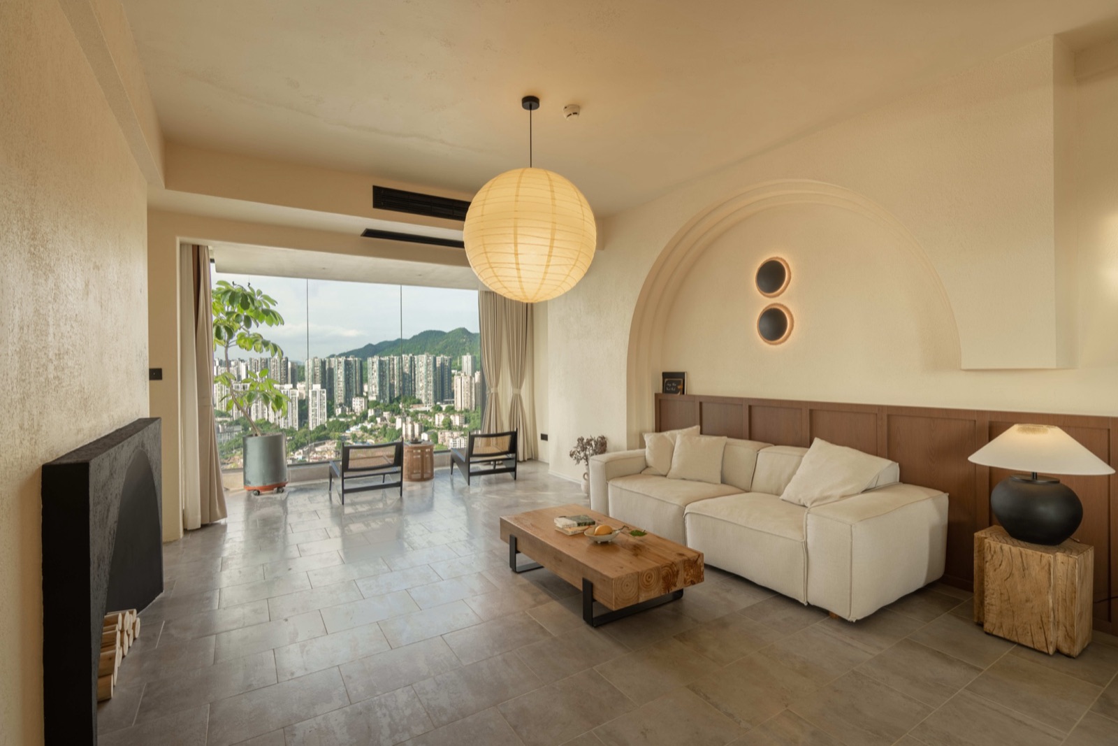 Jiangyu two-bedroom suite with a warm living room